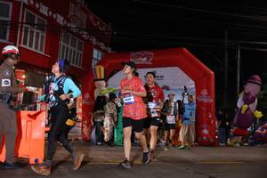 BIB: 4669, 189
                            <button type="button" onclick="openModal(26224165)" class="btn btn-primary btn-sm float-right btn-popup" data-toggle="modal" data-target=".modal-high-quality">
                        <i class="fas fa-shopping-cart"></i> Add to Cart
                    </button>
                                            <button type="button" onclick="isThisMe(26224165, true)" class="btn btn-success btn-sm float-right btn-popup btn-isme hidden" data-toggle="tooltip" data-placement="bottom" title="นี่คือรูปของคุณใช่ไหม คลิกที่นี่เพื่อเอาเข้าอัลบั้ม">
                        <i class="fas fa-plus"></i> Add to album
                    </button>
                    <button type="button" onclick="isThisMe(26224165, false)" class="btn btn-warning btn-sm float-right btn-popup btn-isnotme hidden">
                        <i class="fas fa-ban"></i> Remove from album
                    </button>